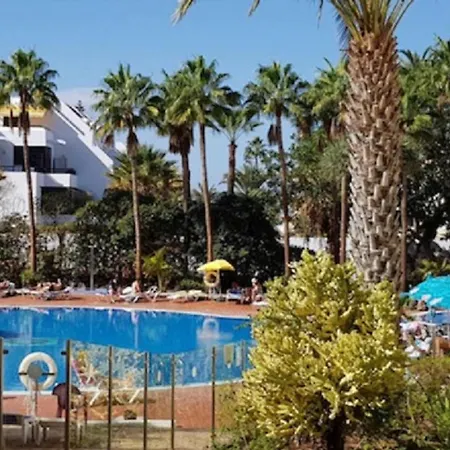 El Dorado Parking Wifi Y Piscina En El Complejo Apartament Playa de las Americas (Tenerife)