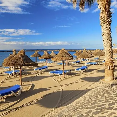 Апартаменти El Dorado Parking Wifi Y Piscina En El Complejo *